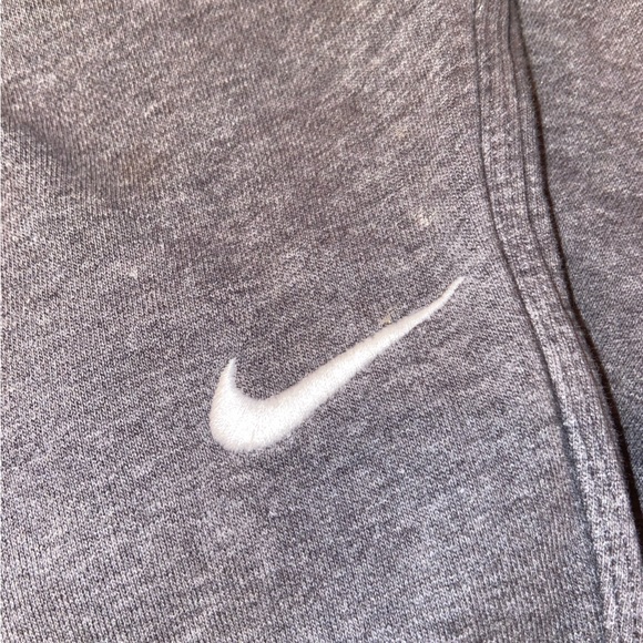 Nike Grey Sweatpants - Picture 3 of 6